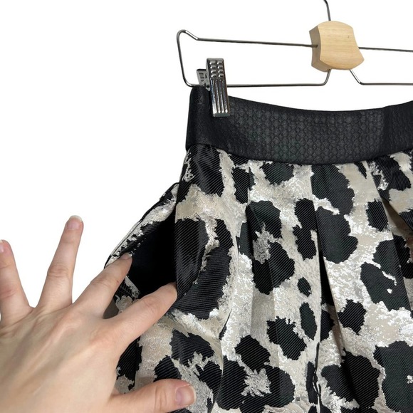 NWT Banana Republic Monogram Metallic Leopard Print Box Pleated Mini Skirt - Picture 14 of 15
